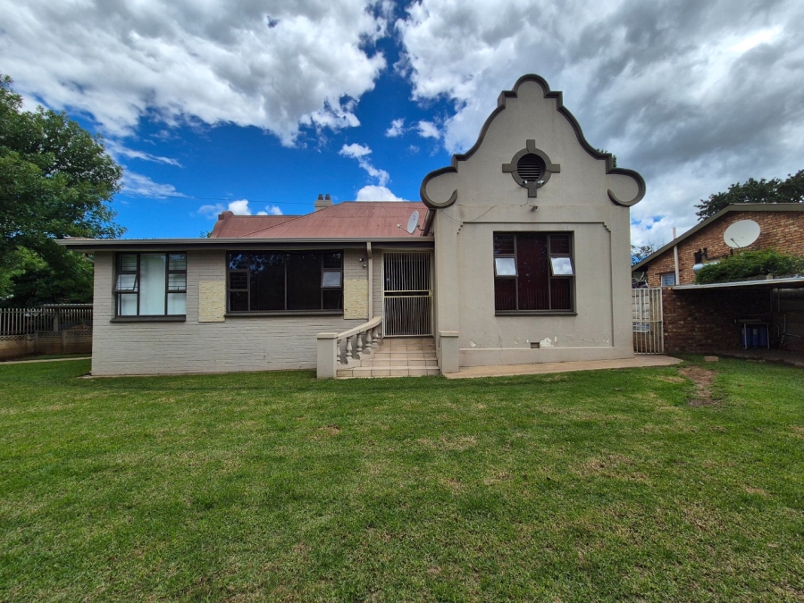4 Bedroom Property for Sale in Bethlehem Free State